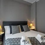 Paris Luxe Apartment