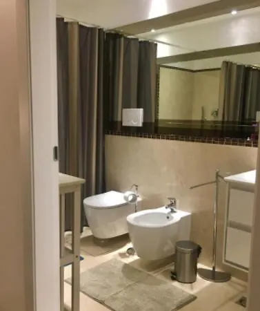 Apartment Paris Luxe Apartment *