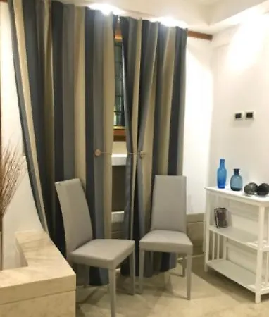 Apartment Paris Luxe Apartment *